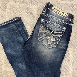 Rock revival. Straight leg, rhinestone pockets